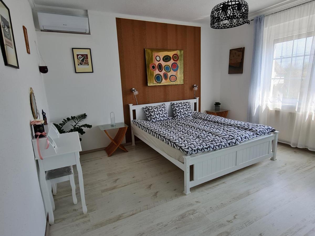 Ginger House Apartment ケストヘイ エクステリア 写真